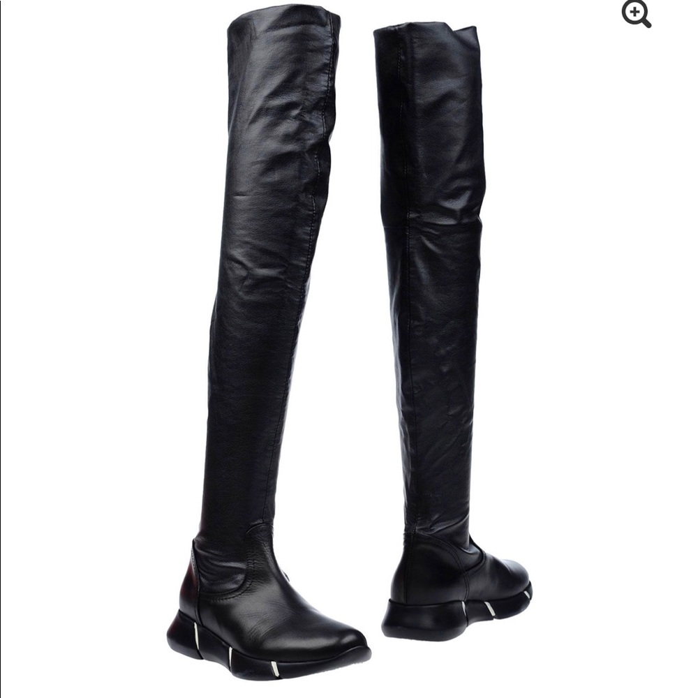 Elena Iachi over the knee leather boot size 7